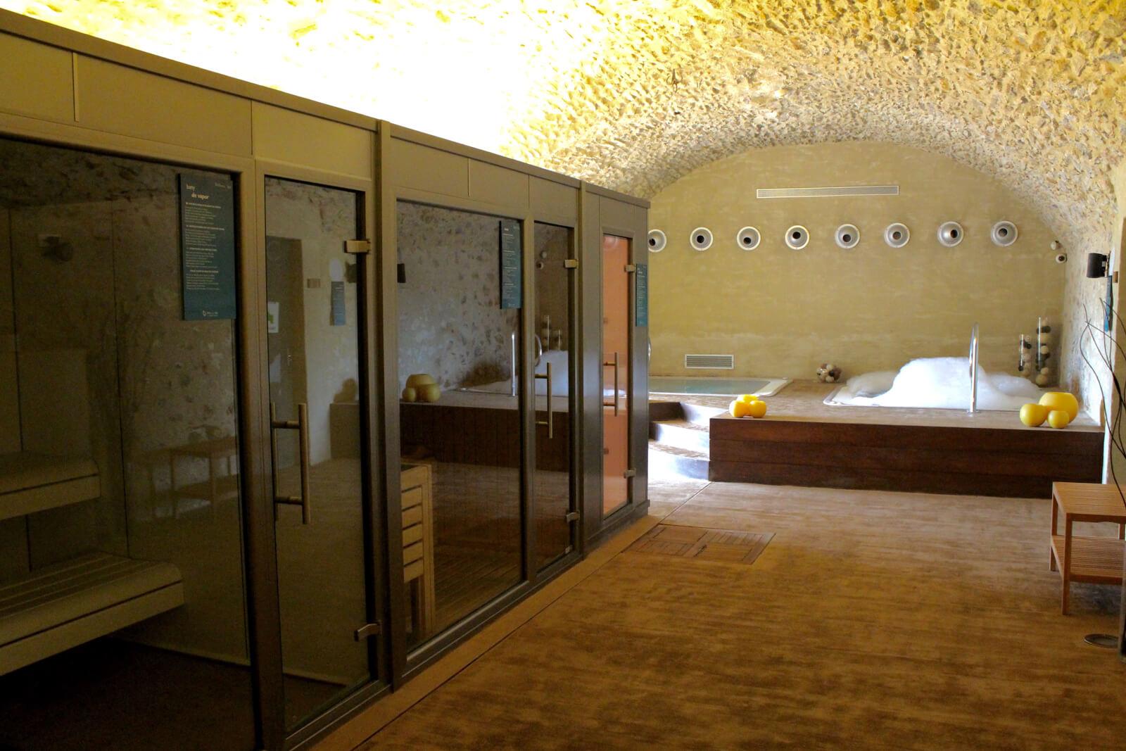 Urh - Hotel Moli Del Mig Torroella de Montgrí Kültér fotó