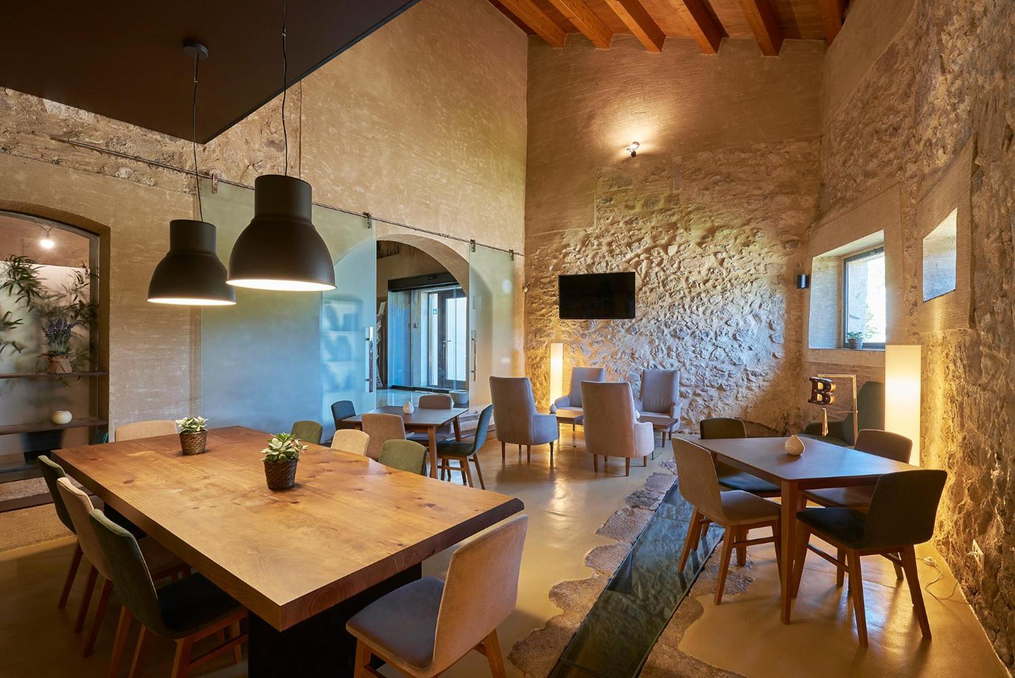 Urh - Hotel Moli Del Mig Torroella de Montgrí Kültér fotó